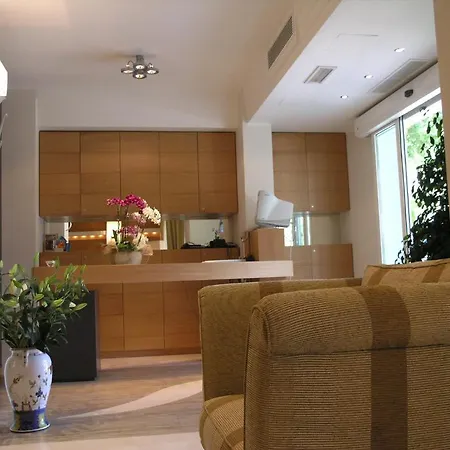 England Apart-hotel 4*